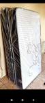Queen Mattress – Like New Condition - photo 3 / 3