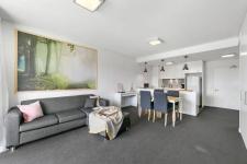 one bedroom apartment - photo 6 / 6