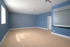 🏢 Office / Creative Workspace for Lease – Toronto Port Lands - Commercial Space for Rent listing in Toronto