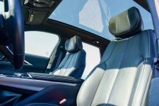 2024 Cadillac lyriq - photo 3 / 6