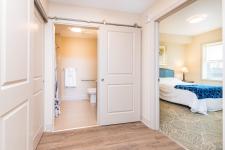 Studio, 1 & 2-Bedroom Suites Now Leasing – Peterborough - photo 5 / 6
