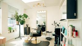 The Ultimate Hair & Beauty Menu: Transforming Your Look from Foundatio - Haircuts & Coloring listing in Toronto