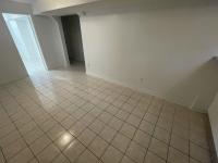Birchmount and Danforth Basement Apartment - photo 2 / 6